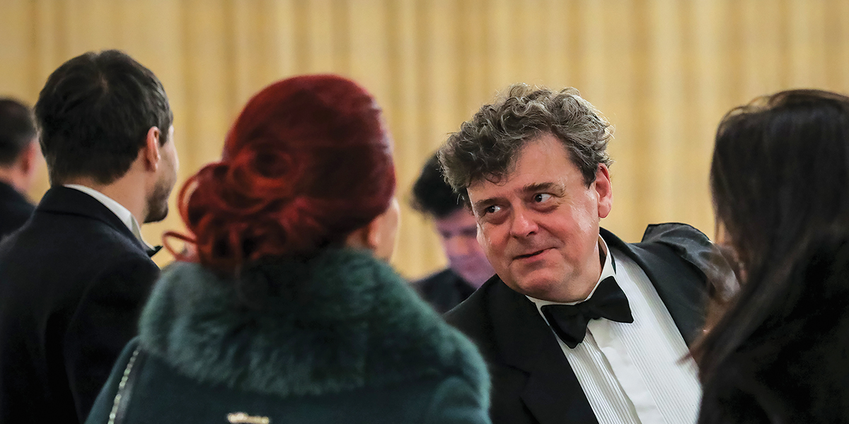 Successful business – but not for profit? Bringing the British model to Romania