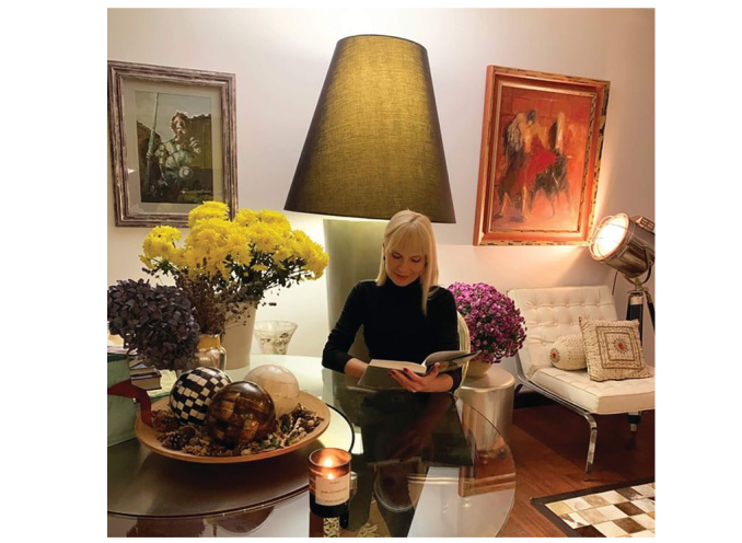 Invitație la lectură: „ASTĂ SEARĂ NU AVEM PRIETENI”, de SOFIA NIKOLAIDOU